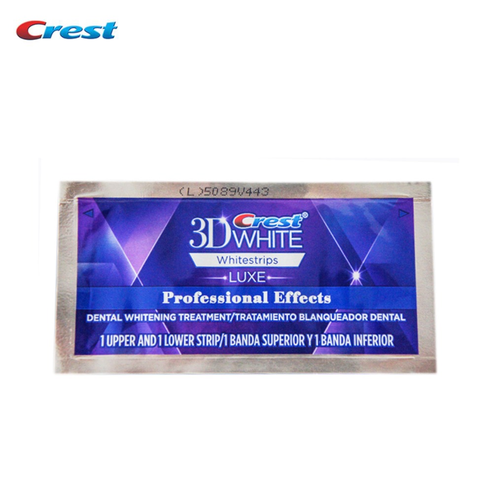 オリジナルクレスト 3D ホワイトストリップ歯ホワイトニング - Teeth Whitening Effects のレビューと価格